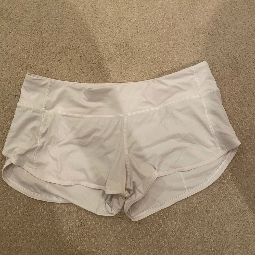 white lulu shorts